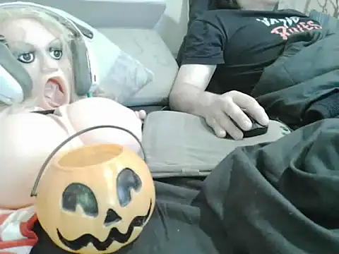messi_syssy live cam on StripChat