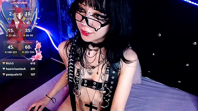 KiomyVamp live sex cam