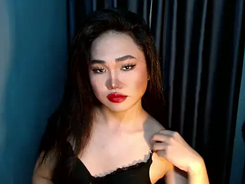 hugesignificant_69 live cam on StripChat