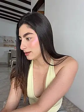 evelyn_hills live cam on StripChat
