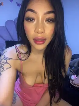mia_dollce_ live cam on StripChat