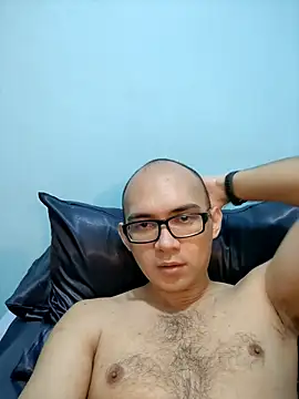 BrickSuave live cam on StripChat