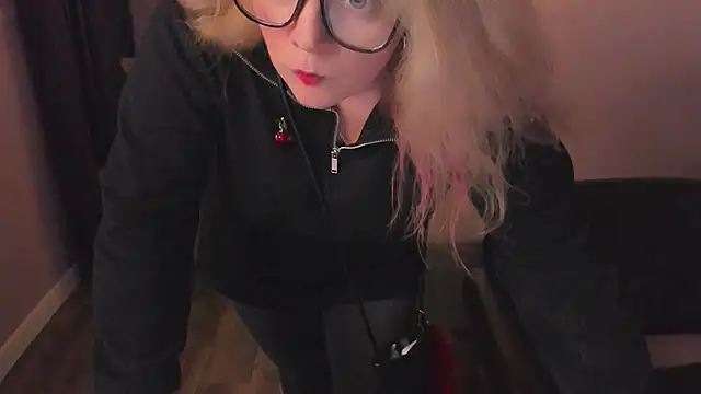JessicaFoxie live cam on StripChat