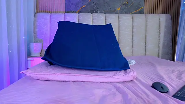mia_scot live cam on StripChat