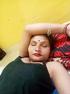 Priti_hote live cam on StripChat
