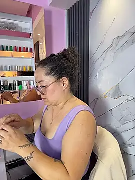Nails_Lucia