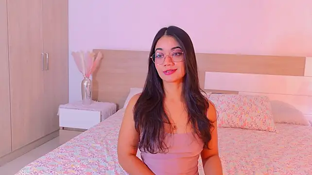 JulsPatel live cam on StripChat