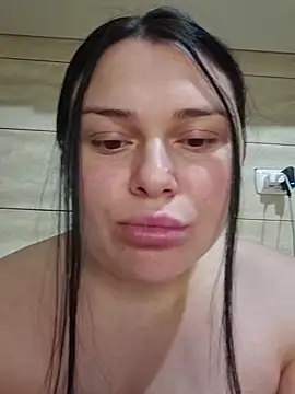6Alicee69