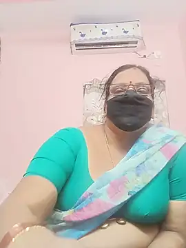sarala_telugu live cam on StripChat