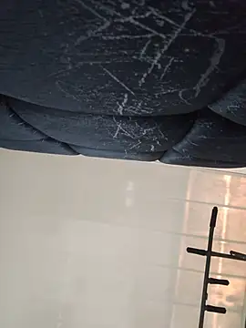 samm_curvy