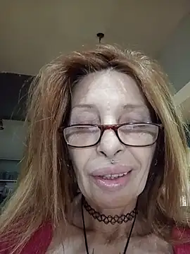 FrozenWaffle live cam on StripChat