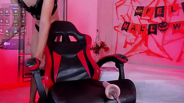 PeachMonroe live webcam