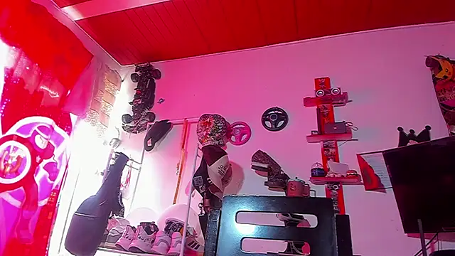 JuniorSkere1 live sex cam