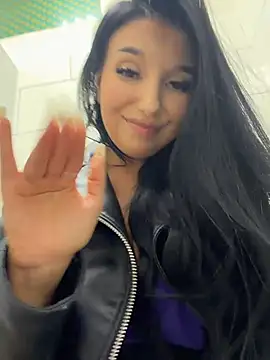 Tisha_Busty