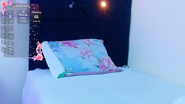hornybarelylegalgirl