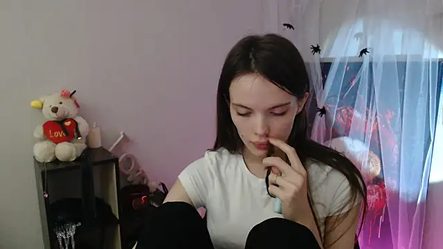 Ariella_ari