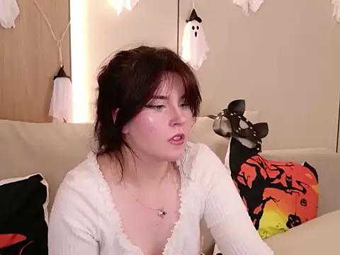 Milana_Bold