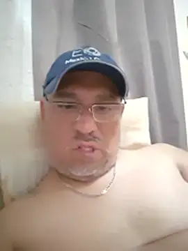 XXBugsxX on Stripchat