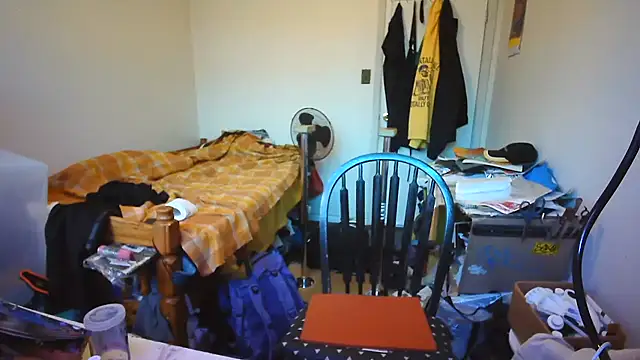 JohnnyMoves