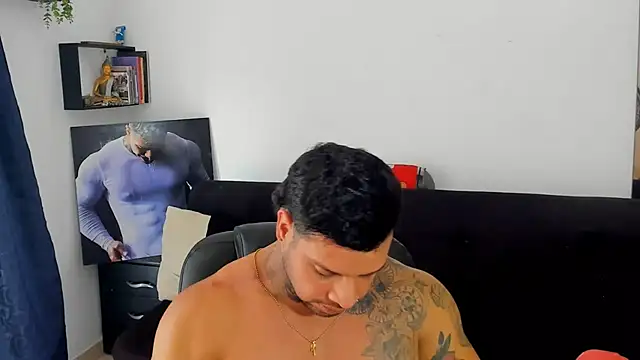 MarckMathews live cam on StripChat