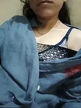 lusty_trailer (Ask my age) - Cum out in her mouth