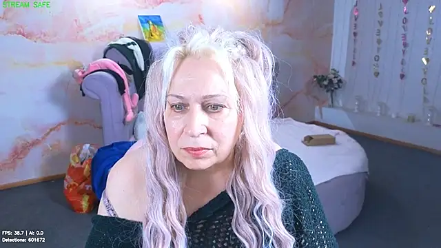 Penelope_Pinky