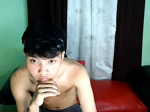 yourhardfucker_denver (M twink) - hotcum asian ready to served make me cum