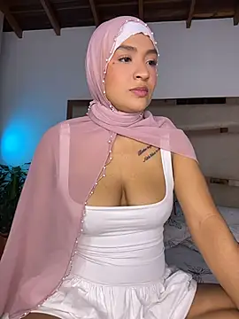 Amira-Zahra webcam