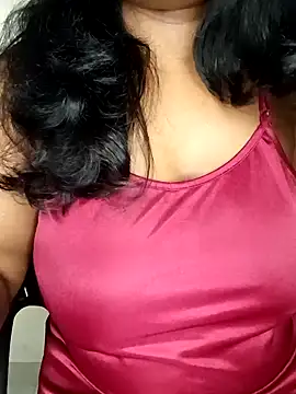 mallu karthika