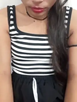 NoorPari live cam on StripChat