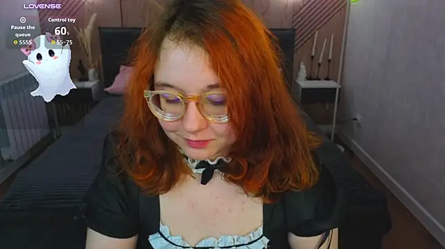 Aleks-casterrr live cam on StripChat