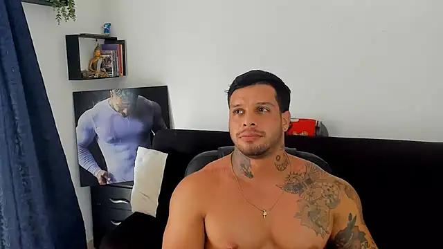MarckMathews live cam on StripChat