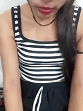 NoorPari live cam on StripChat