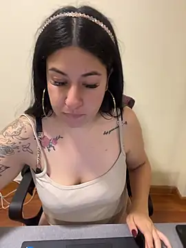 Кадр эфира MeganCollins на Stripchat