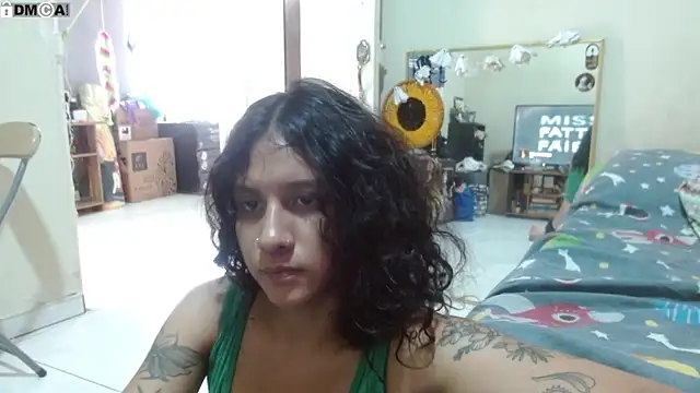 AlinaWoolf_