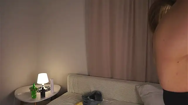 VerleneGambler live cam on StripChat