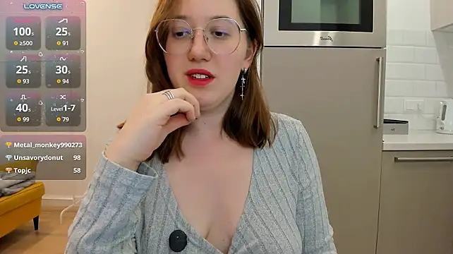 Charmy_Gracy live cam on StripChat