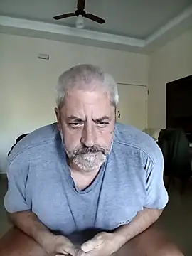 Abueloexhibicionista