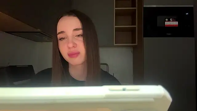 dianaluves1 live cam on StripChat