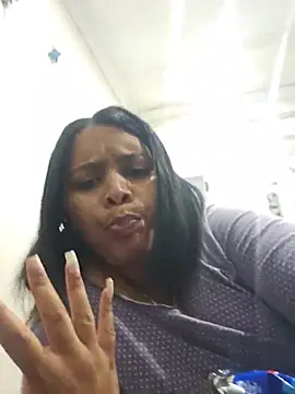 feisty_stunner