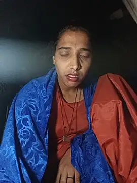 Pinki_thakur_1