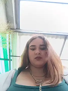 katty_42 (F teen) - Nipples clamps