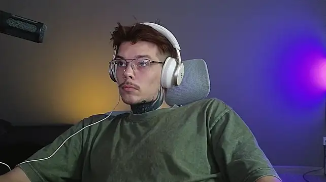 DENIS_HERE live sex cam