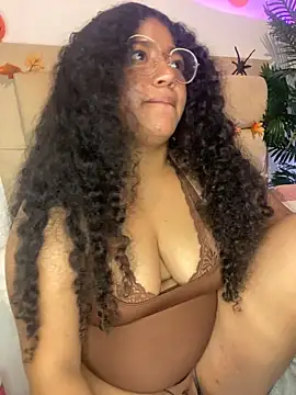Molly__Beauty