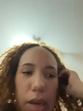 LunaVal_ live cam on StripChat