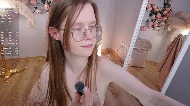 More_Sonne live cam on StripChat