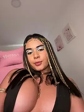 Jenn_Layton