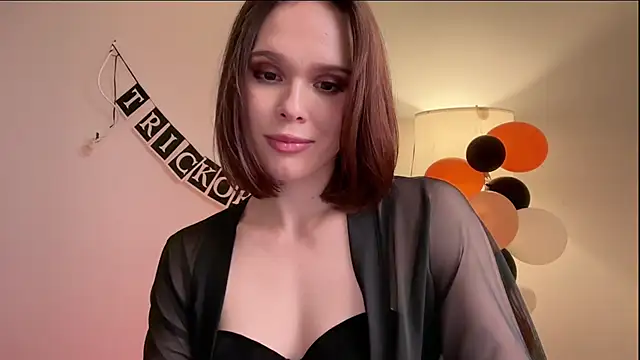 stacyluxxe live cam on StripChat
