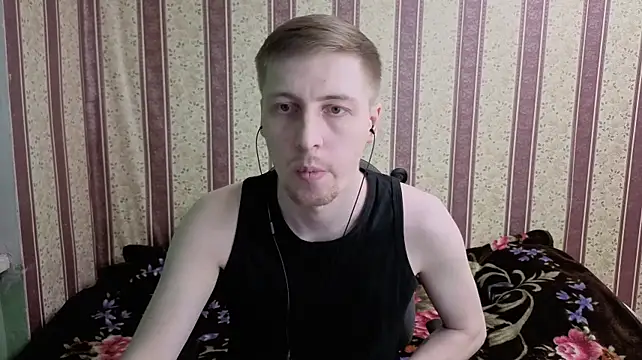 darien_brown's live room