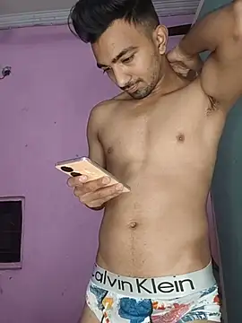 ItsPlayboy031 live cam on StripChat